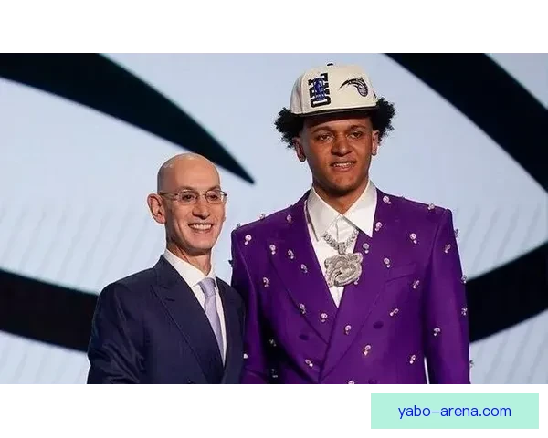 班凯罗生涯第25次豪取30分5助5篮板 魔术队史仅次麦迪